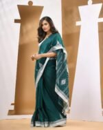 Women Geometric Woven Saree with Contrast Border - Image 2