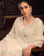 Women Embroidered Saree with Contrast Border - Image 3